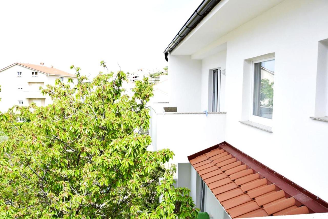 Rab Apartments Aurora Ραμπ Εξωτερικό φωτογραφία