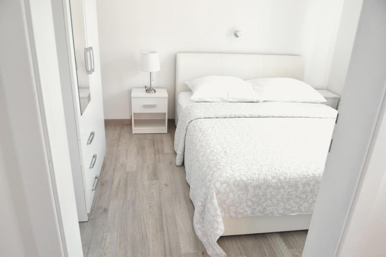 Rab Apartments Aurora Ραμπ Εξωτερικό φωτογραφία