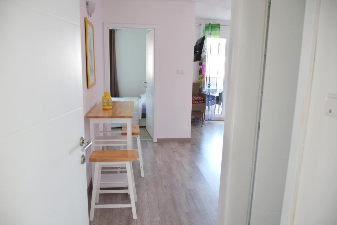 Rab Apartments Aurora Ραμπ Εξωτερικό φωτογραφία
