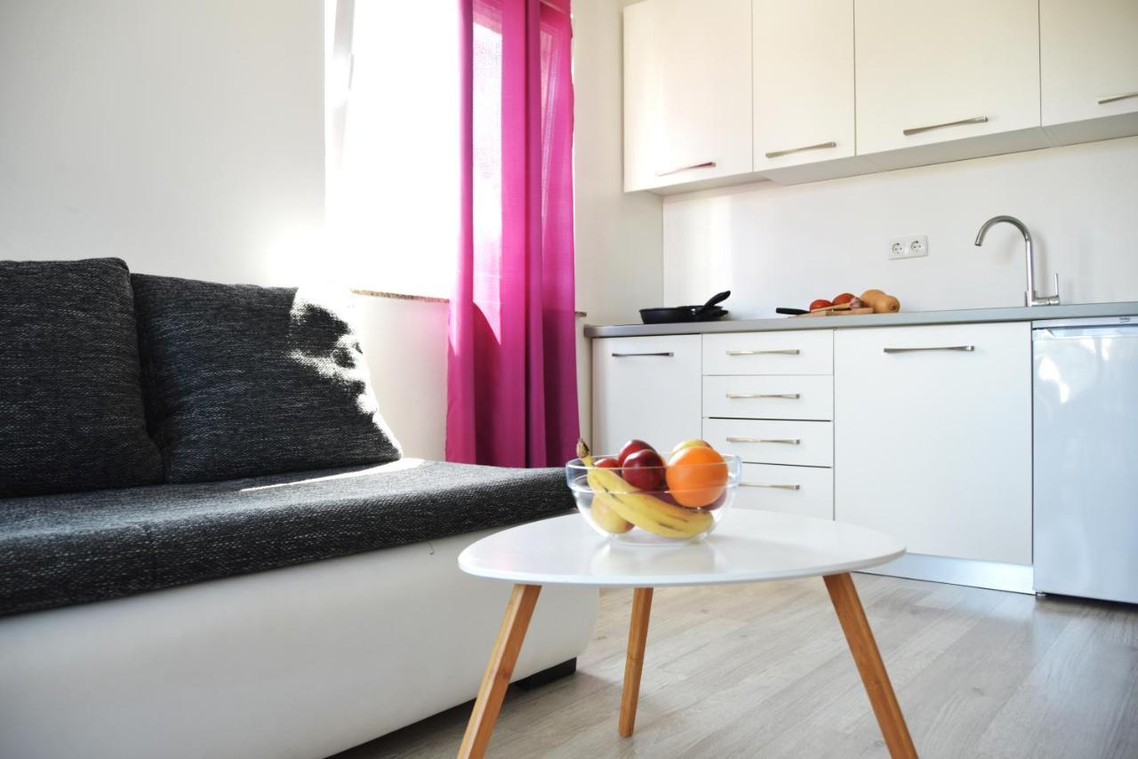 Rab Apartments Aurora Ραμπ Εξωτερικό φωτογραφία